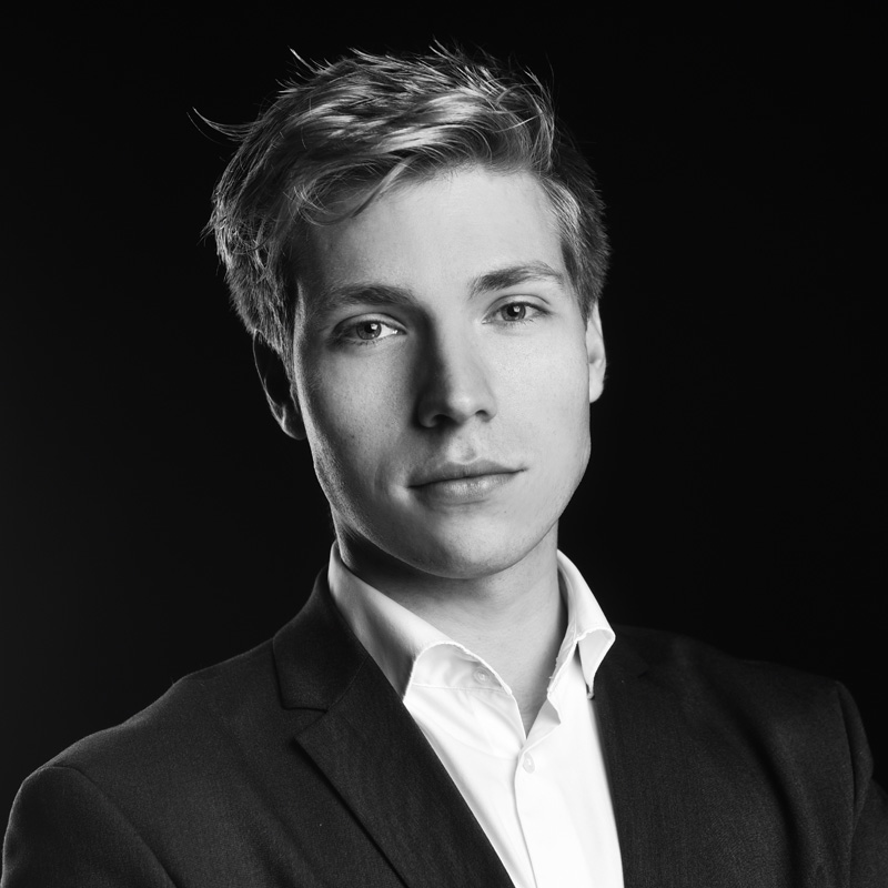  Felix M. Hauffe