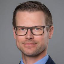 Dr. Johannes Gold